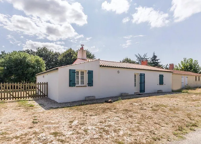 Au Calme Avec Jardin, Proche Plages, 2 Chambres, Vélos Et Randonnées à - Fr-1-306-805 * Machecoul
